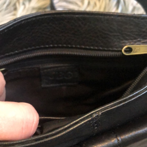 🙀$10 SALE Cute smaller JBG bag in GUC - Picture 3 of 5